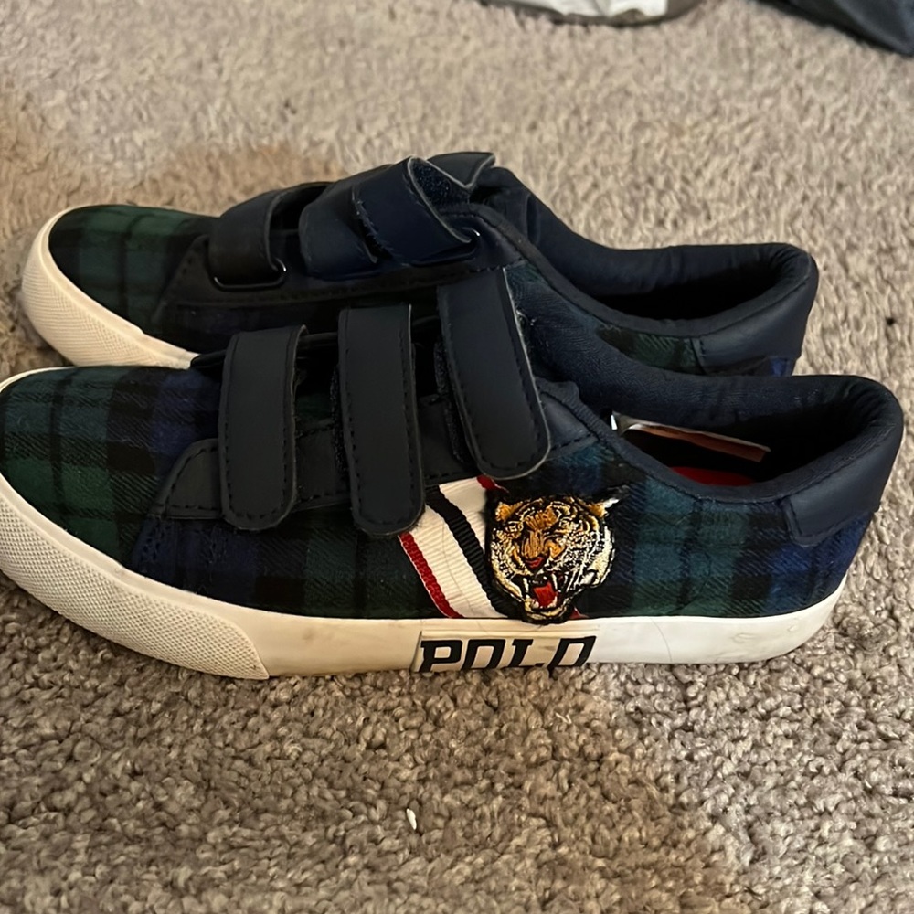 Boys polo Velcro sneakers